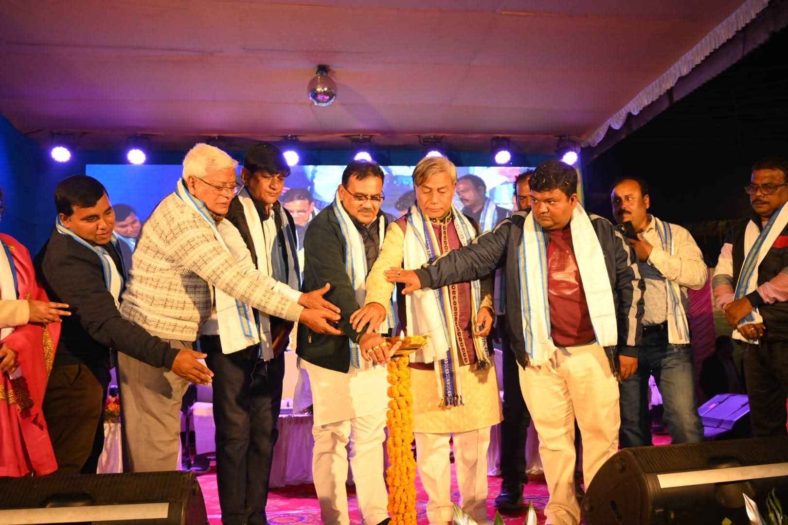 মহারানী জল উৎসবের উদ্বোধন 