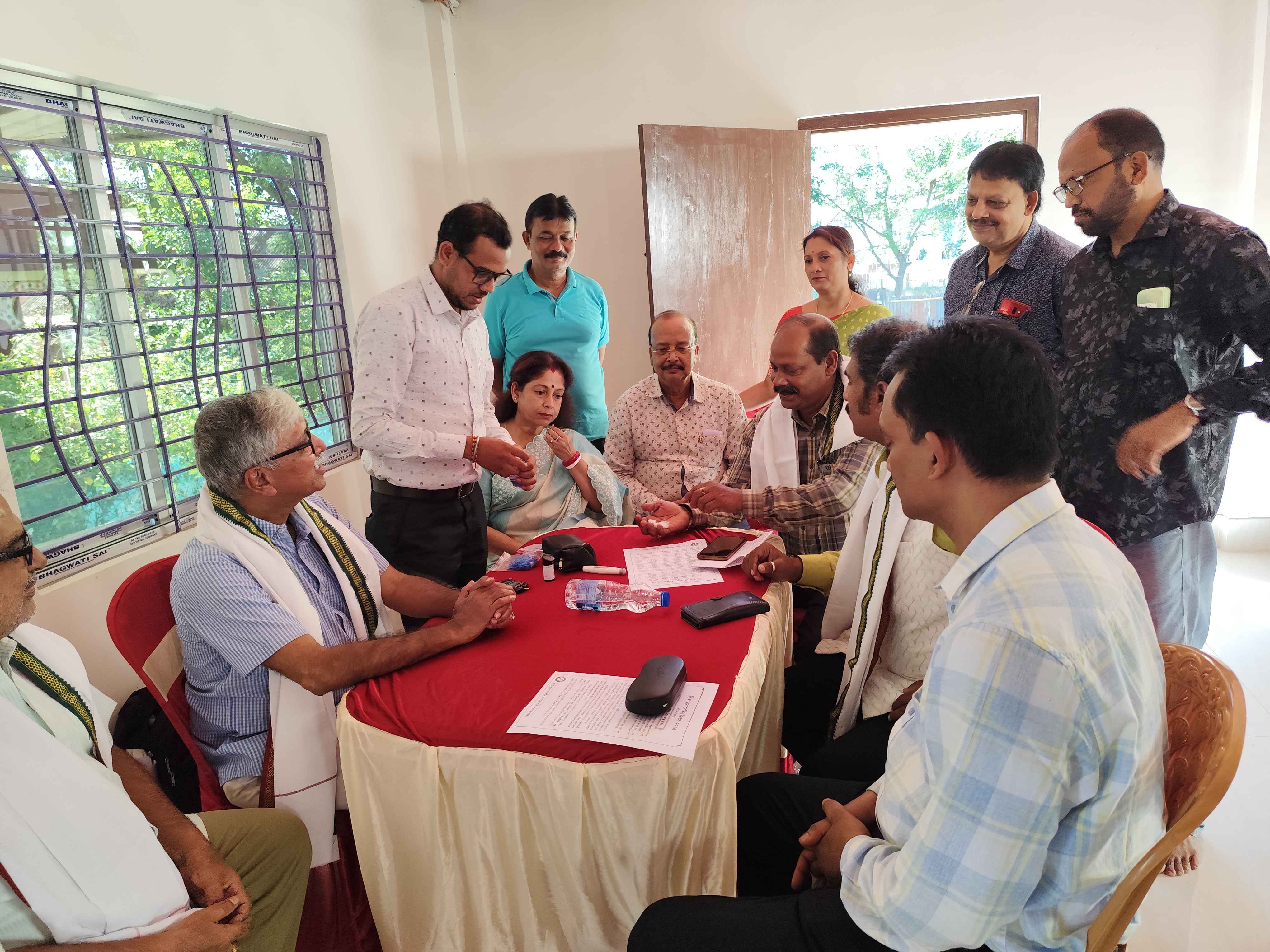 লায়ন্স ক্লাবের উদ্যোগে স্বাস্থ্য সচেতনতা মূলক শিবির 